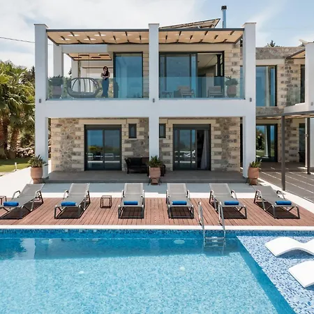 别墅 Blueskyline Owner's Listing, By Hellocrete