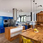 Blueskyline Owner's Listing, By Hellocrete * Hriszí Aktí Haniá