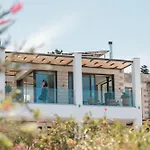 ヴィラ Blueskyline Owner's Listing, By Hellocrete *