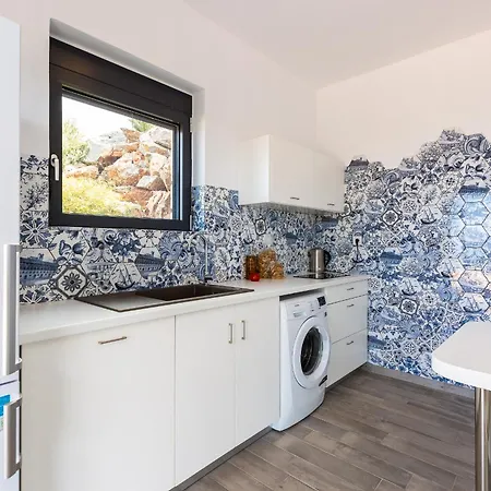 Villa Blueskyline Owner's Listing, By Hellocrete