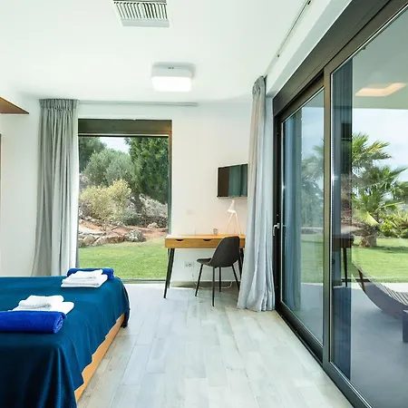 Blueskyline Owner's Listing, By Hellocrete * Chania (Crete)