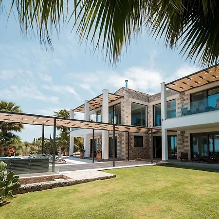 Blueskyline Owner's Listing, By Hellocrete 하니아