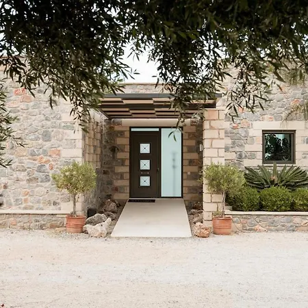 Blueskyline Owner's Listing, By Hellocrete * Chania (Crete)