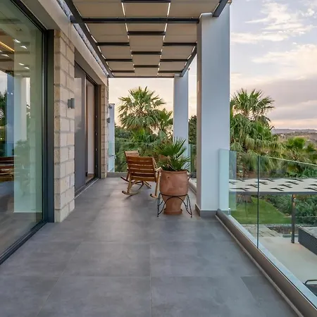 Blueskyline Owner's Listing, By Hellocrete * 하니아