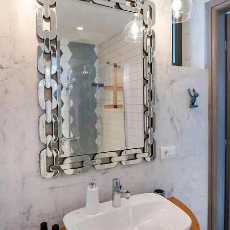 Blueskyline Owner's Listing, By Hellocrete