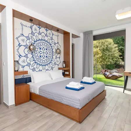 Blueskyline Owner's Listing, By Hellocrete Villa La Canée