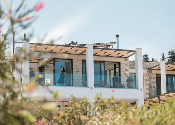 Villa Blueskyline Owner's Listing, By Hellocrete *