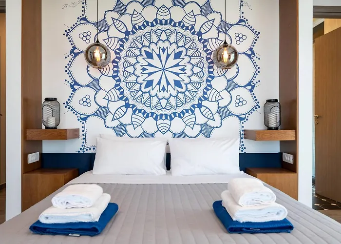 Villa Blueskyline Owner's Listing, By Hellocrete La Canée