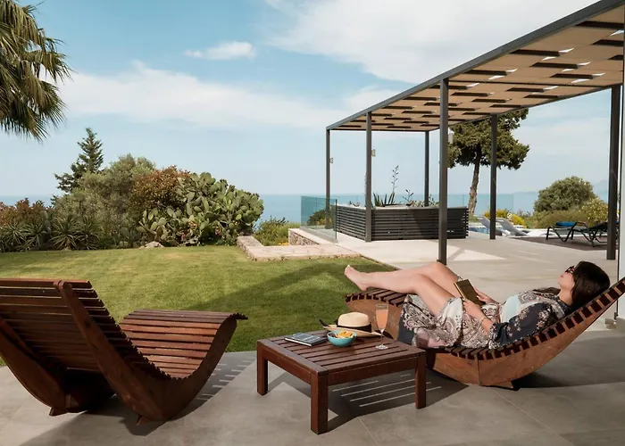 Blueskyline Owner's Listing, By Hellocrete * La Canée