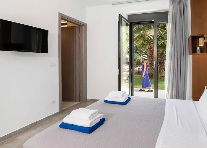 Blueskyline Owner's Listing, By Hellocrete Villa Chania (Crete)