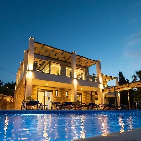 Blueskyline Owner's Listing, By Hellocrete *