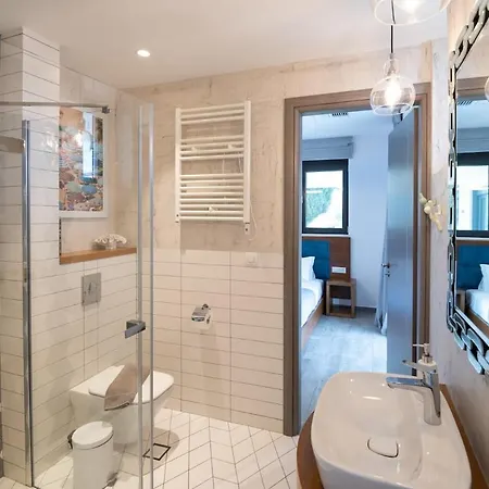 Blueskyline Owner's Listing, By Hellocrete *