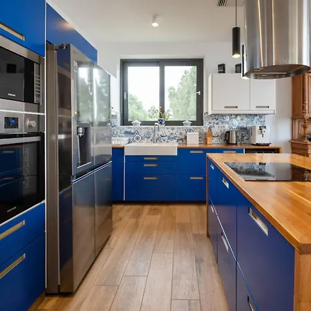 Blueskyline Owner's Listing, By Hellocrete Villa La Canea