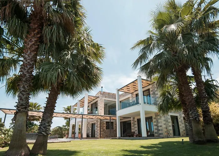 Blueskyline Owner's Listing, By Hellocrete Вилла Ханья