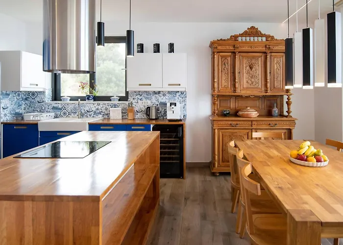 Вилла Blueskyline Owner's Listing, By Hellocrete *